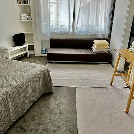 10 Canal, Studio Au Calme, Piscine Solarium Apartment *