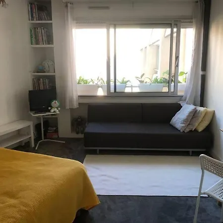 Apartment 10 Canal, Studio Au Calme, Piscine Solarium *