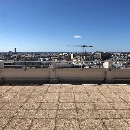 10 Canal, Studio Au Calme, Piscine Solarium * Париж