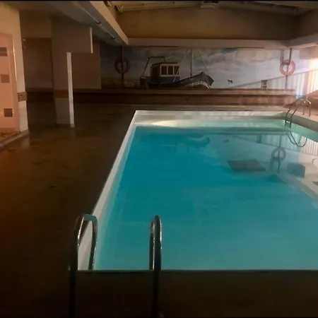 Apartment 10 Canal, Studio Au Calme, Piscine Solarium *